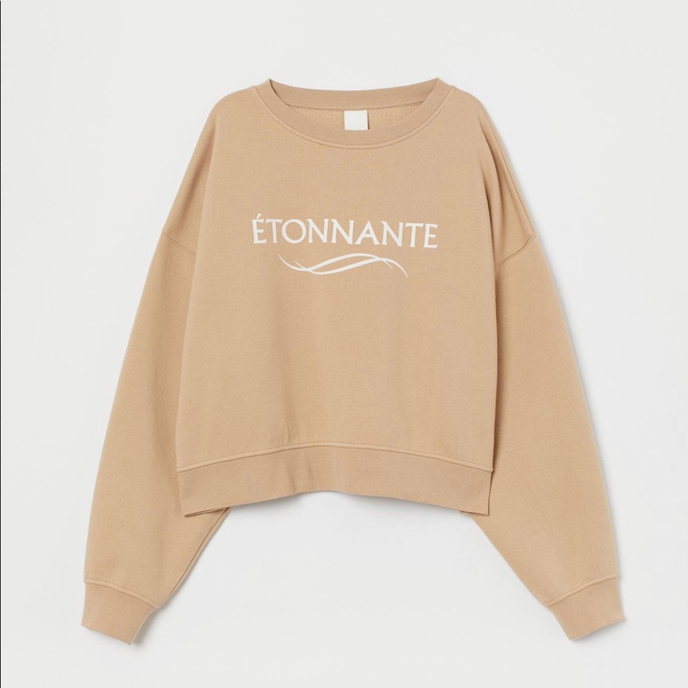 Beige/Étonnante Wide-Cut Boxy Sweatshirt.